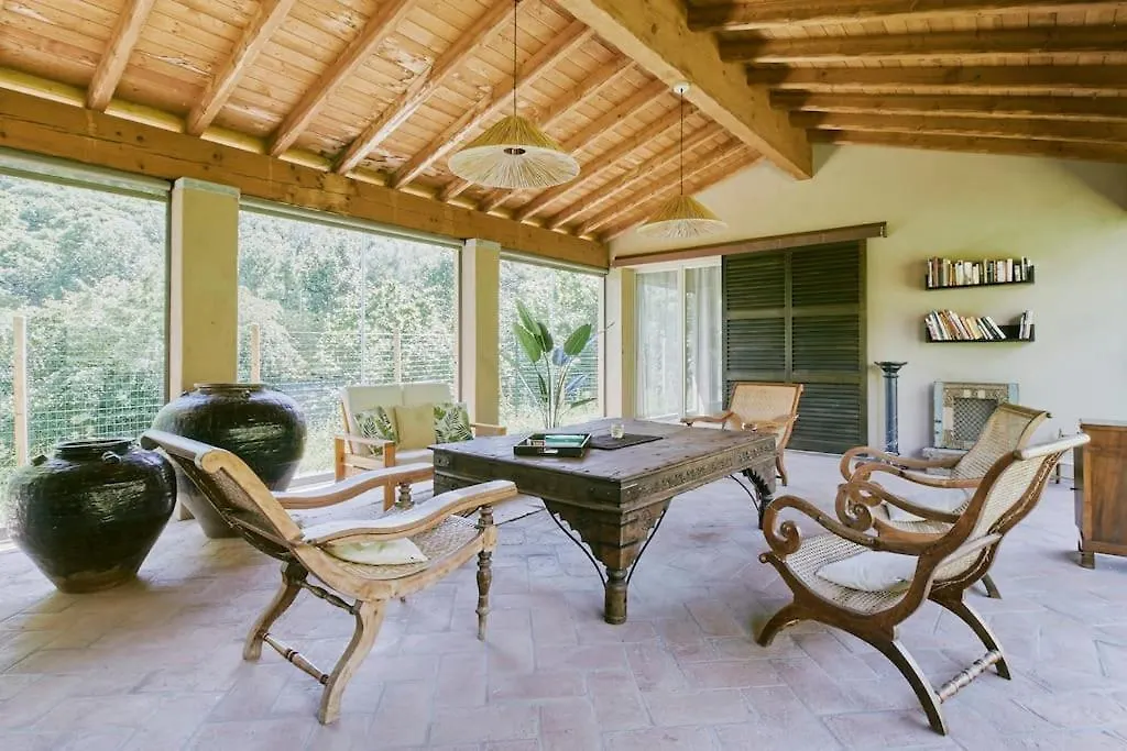 Moodwest Cottage, Lake Como At 15 Minutes Sirone 0*,  이탈리아